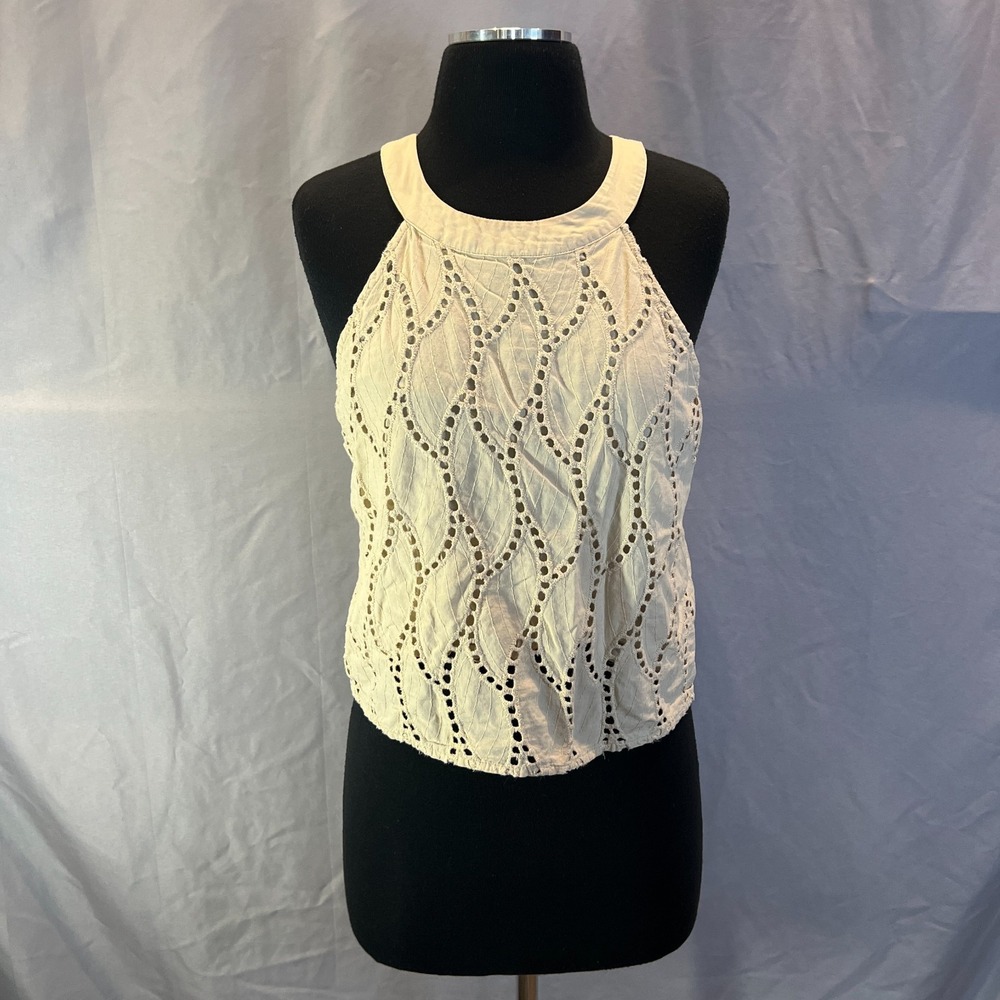 Marc New York Crop Halter Top Womens Medium Beige Eyelet Embroidery Keyhole Back